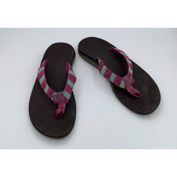Chaco Womens Size 10 Sandals Flip Flops Purple Chevron Print GUC - Picture 2 of 8